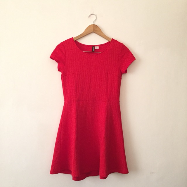 h&m divided red dress