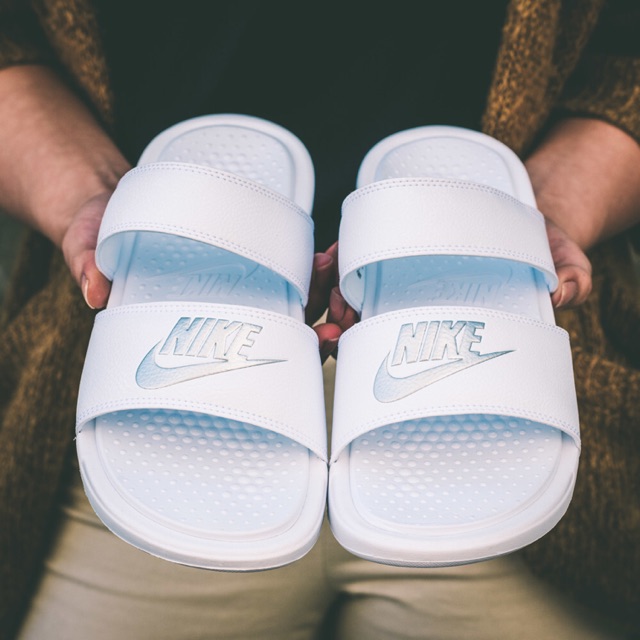 nike benassi duo slides mens