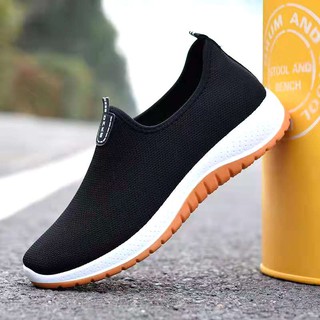 【HHS】Korean Shoes Fashion Rubber Casual Slip On Running Shoes For Men