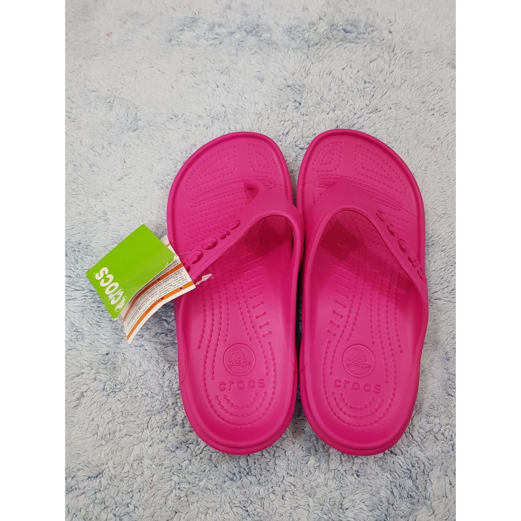 crocs baya flip flops