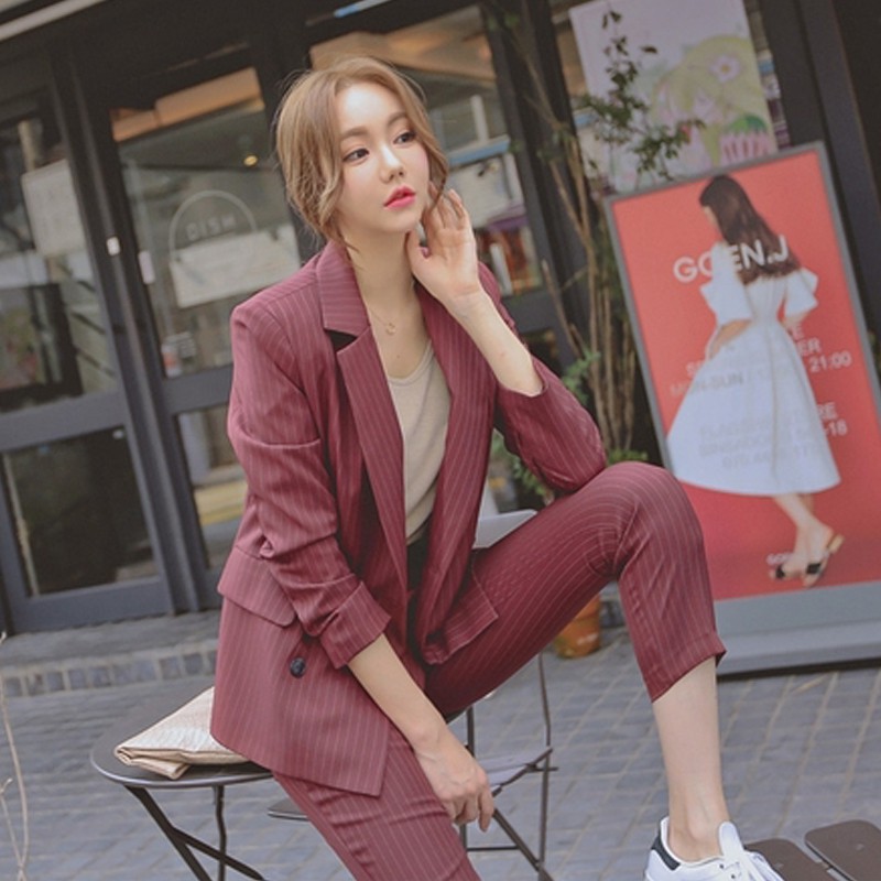 red blazer suit womens