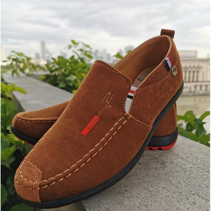 casual moccasin shoes
