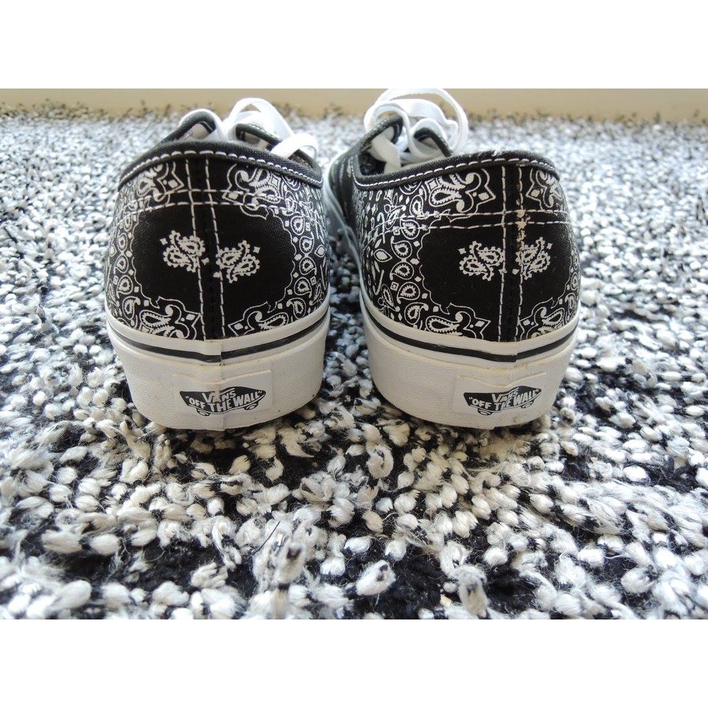 vans authentic bandana