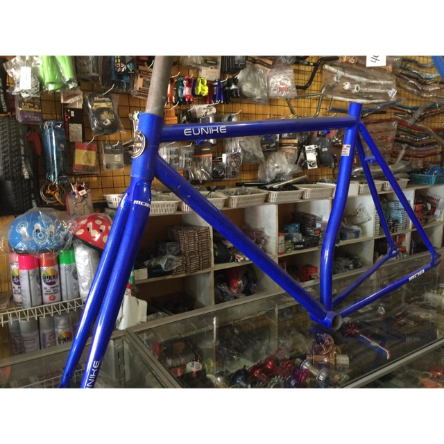 mob road bike frame