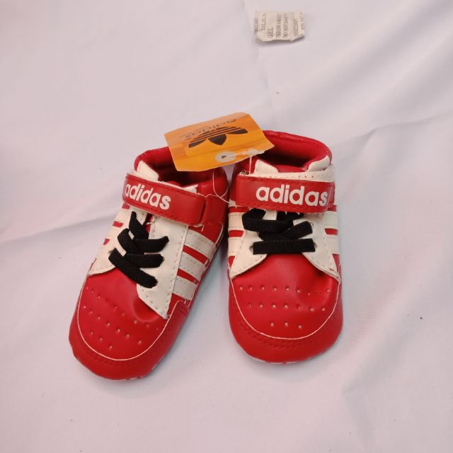 adidas soft sole baby shoes