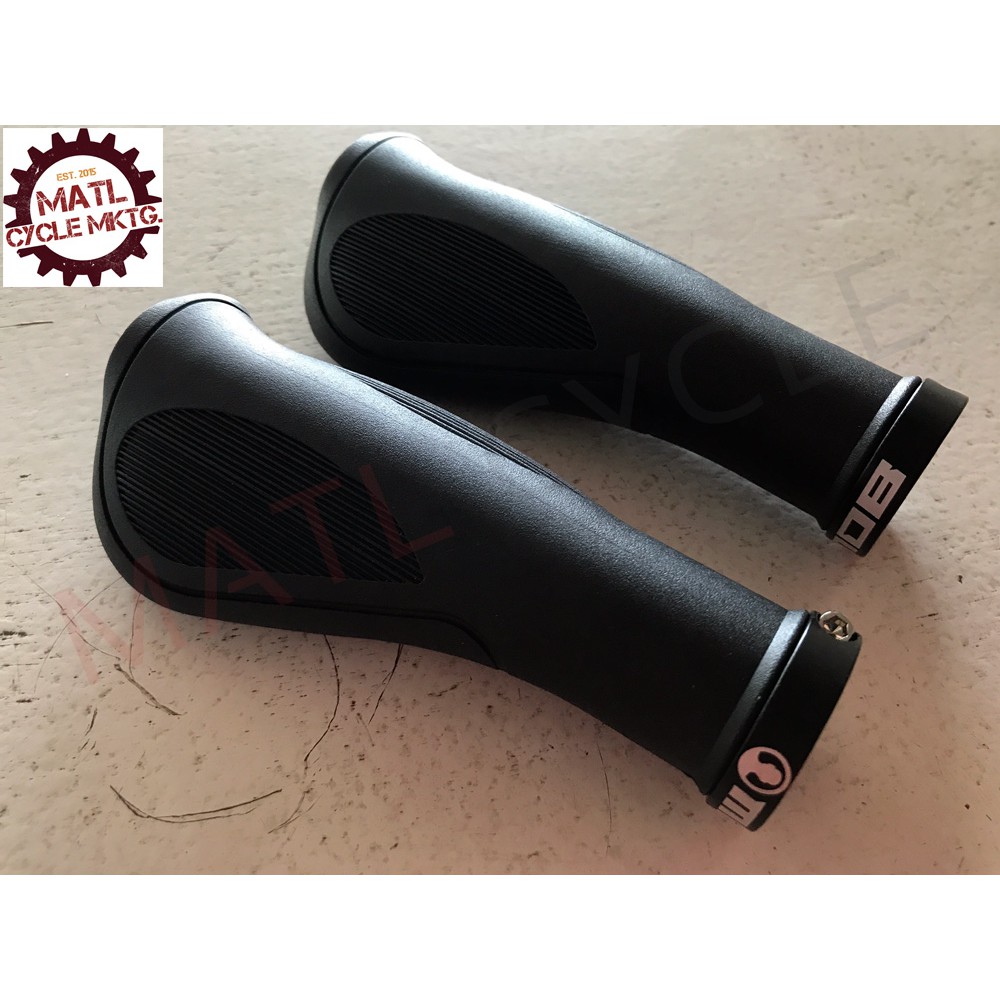 apollo handlebar grips