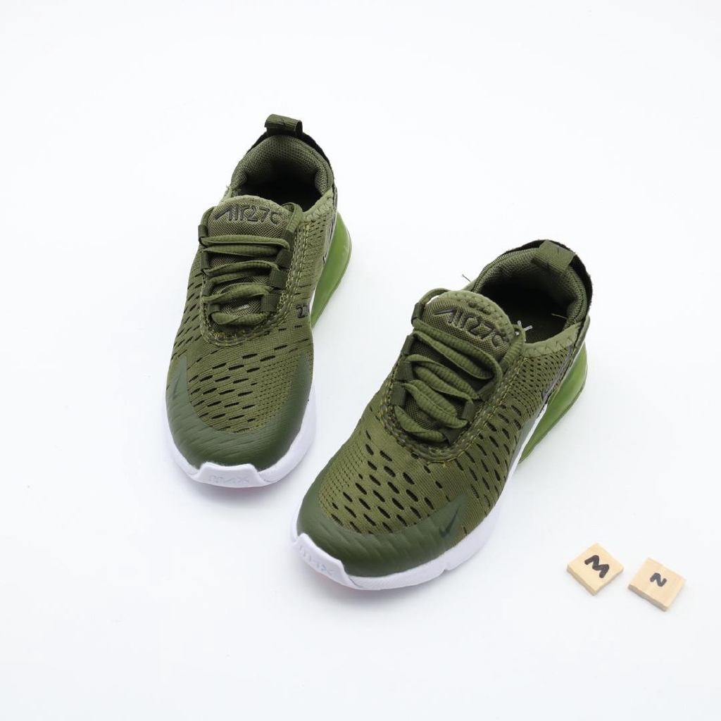 dark green running shoes