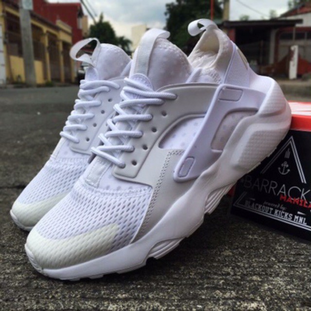 triple white huarache womens