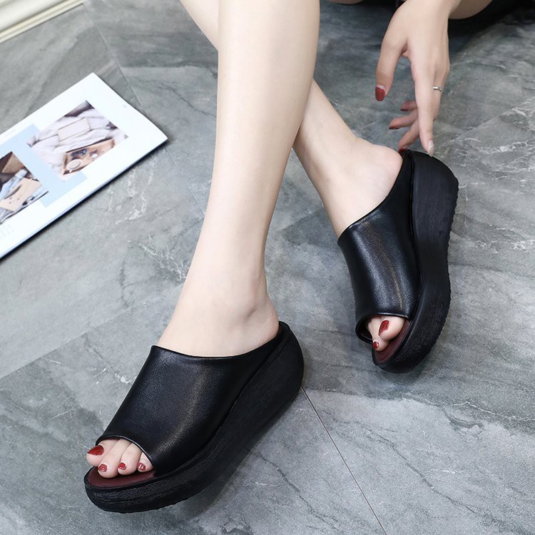 platform heel slippers