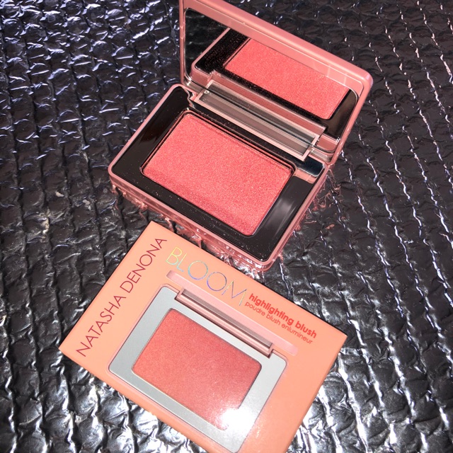 bloom highlighting blush