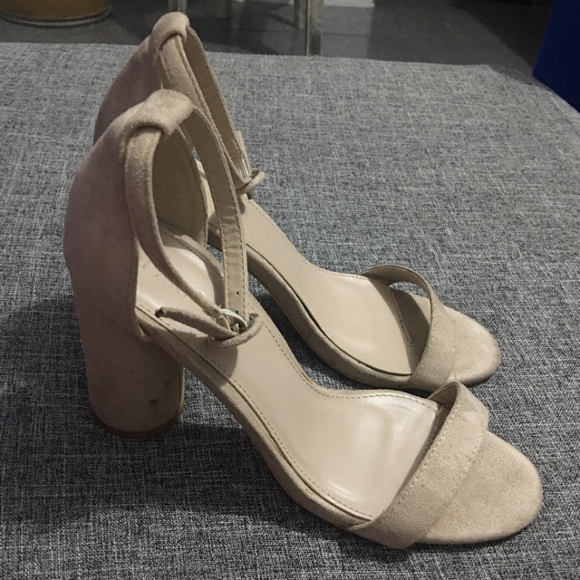 Parisian nude block heels | Shopee 