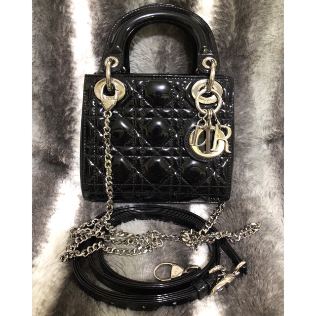 dior mini chain bag