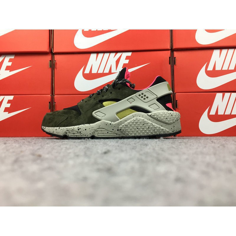 green and pink huaraches