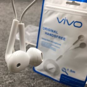 headset with integrated microphone