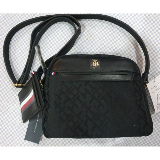 tommy hilfiger sling bag black