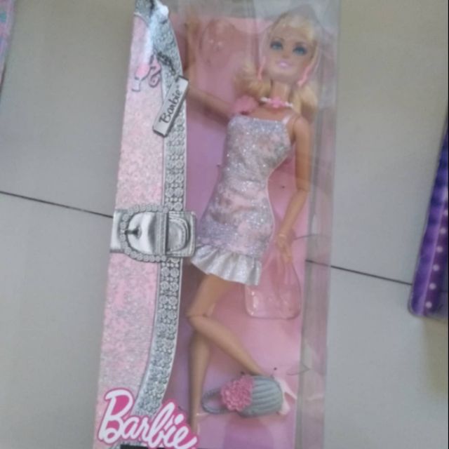 barbie fashionista 2009