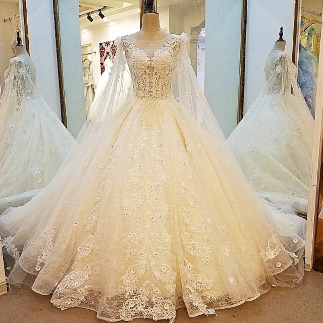 Luxury Bridal  Wedding  Prom Debut Long Evening Ball  Gown  