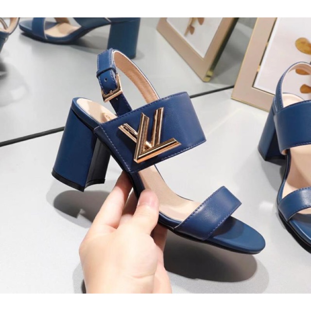 horizon sandal louis vuitton