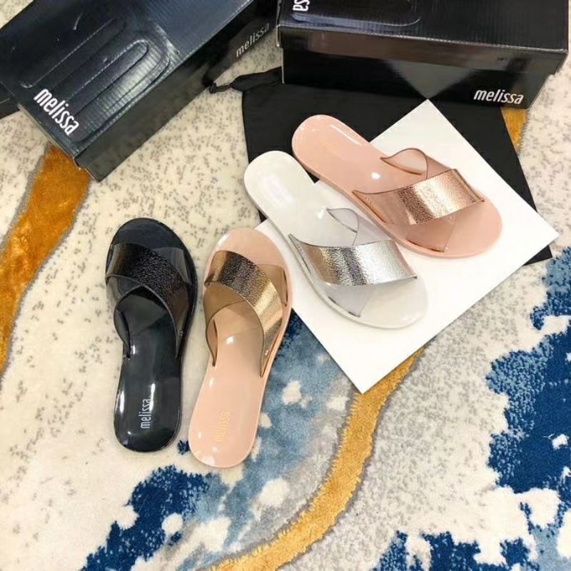 essential sandal melissa
