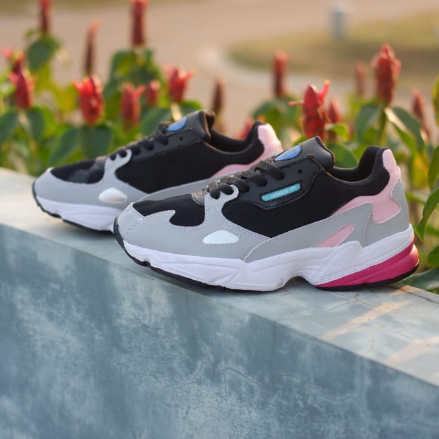 adidas falcon korea