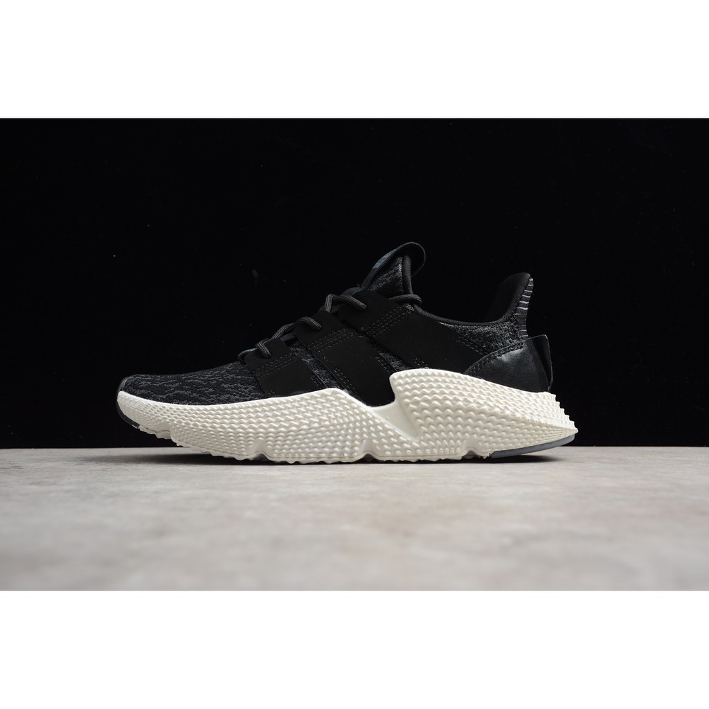 prophere black