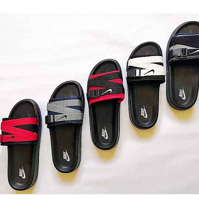 nike slippers with cushion