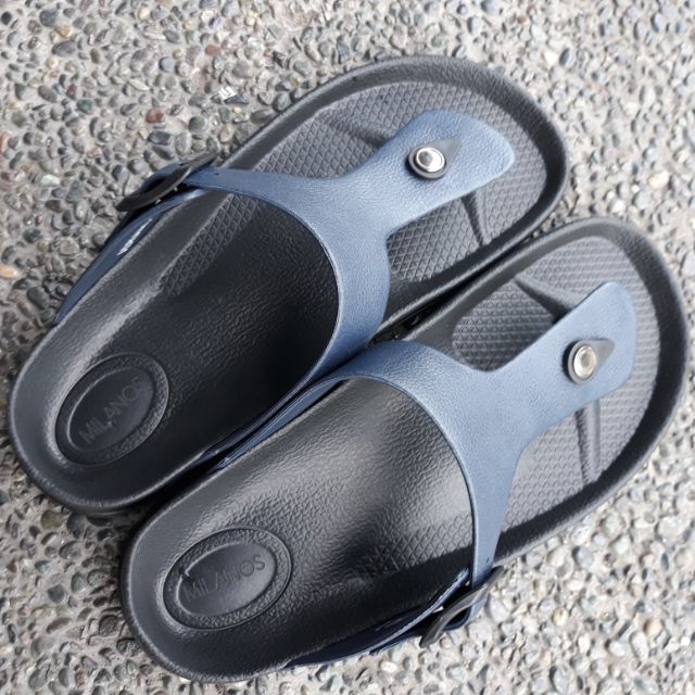 milanos sandals