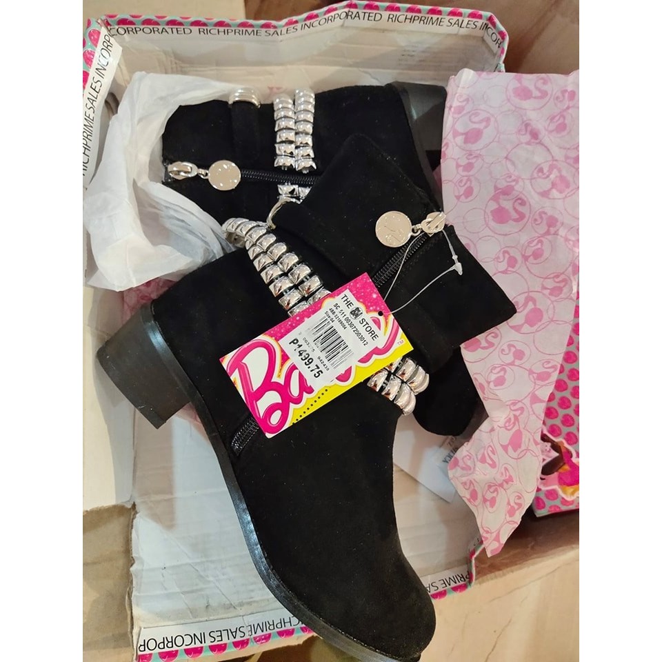 barbie black boots