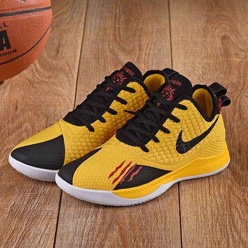 mens yellow basketball shoes