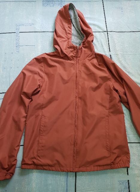 uniqlo hoodie jacket price