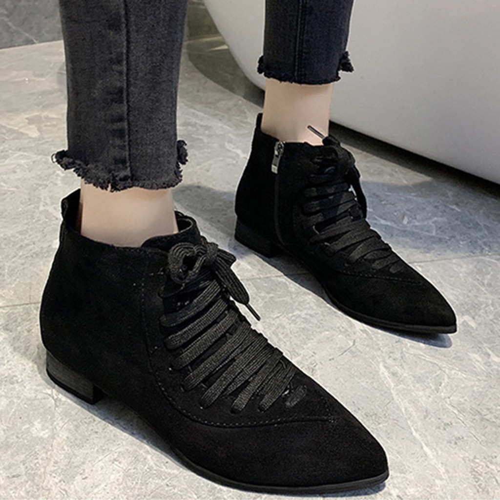 women's flat pointed chelsea boots