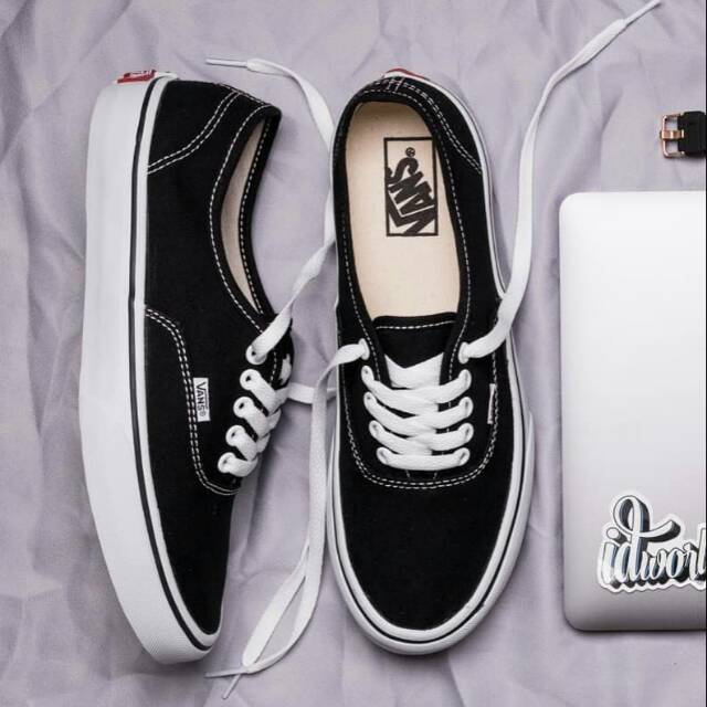 vans full white original