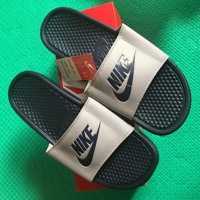 nike slippers australia