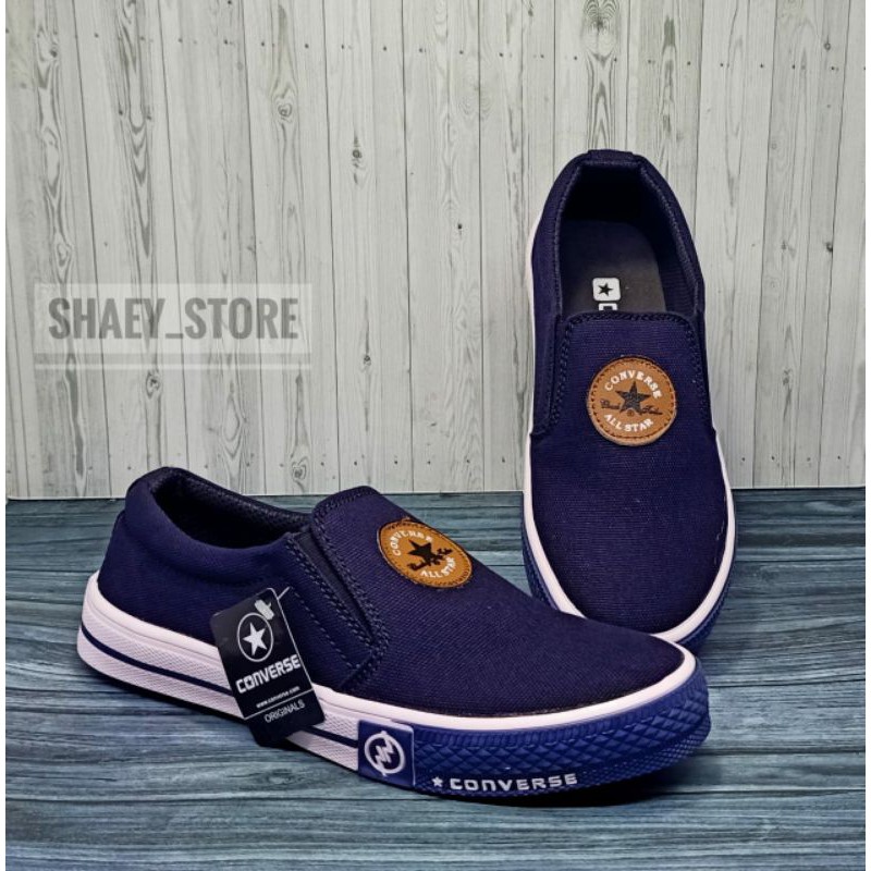 converse slip on men