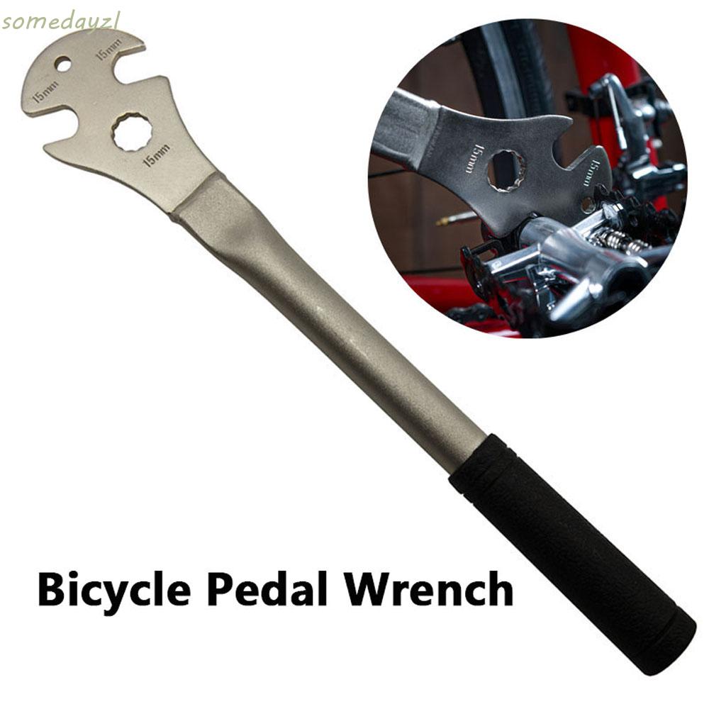 bike pedal wrench size