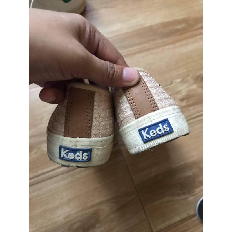 tan keds