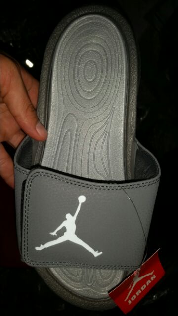 fake jordan slippers