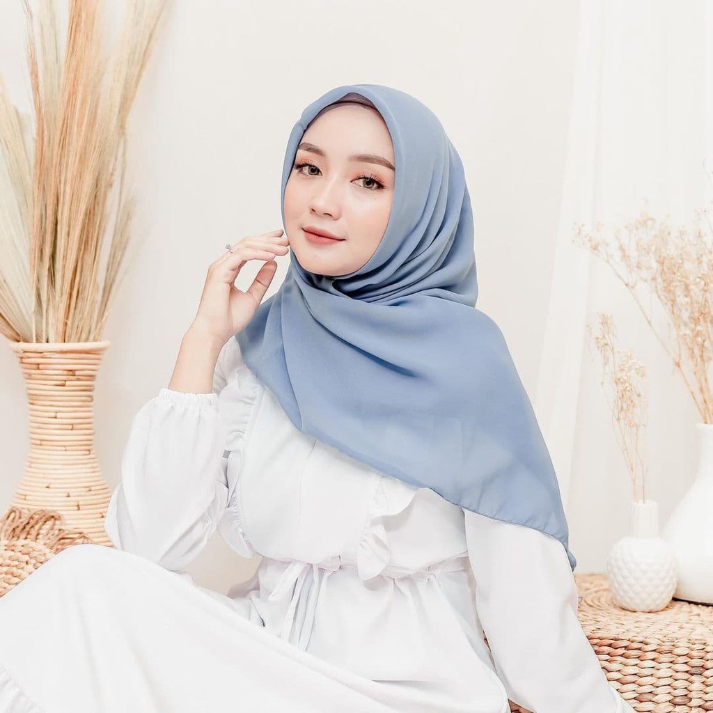 bella square hijab