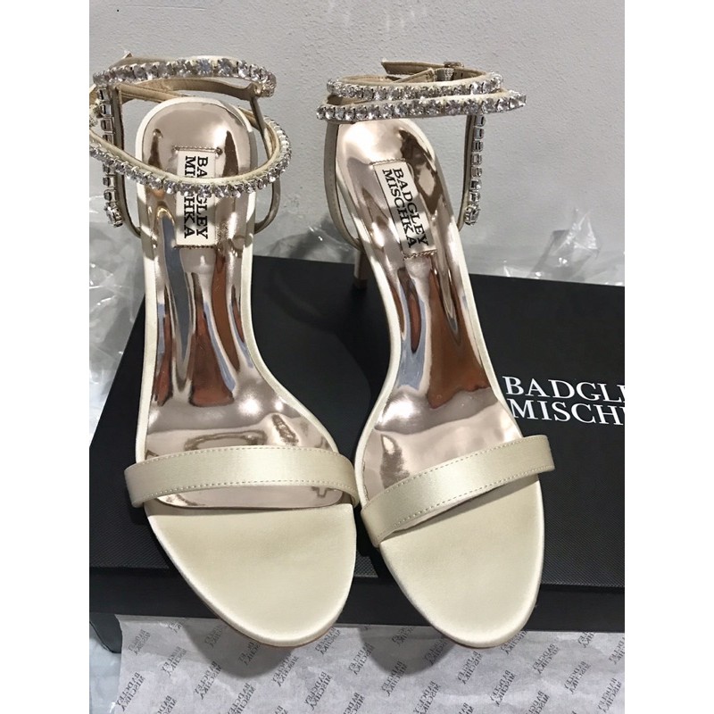 badgley mischka claudette