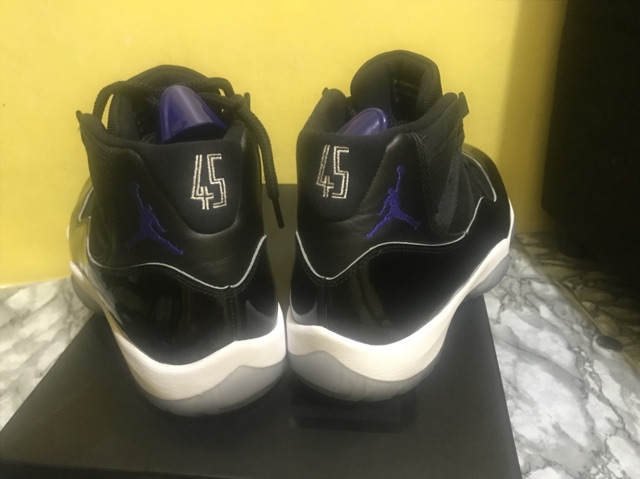 space jam j11