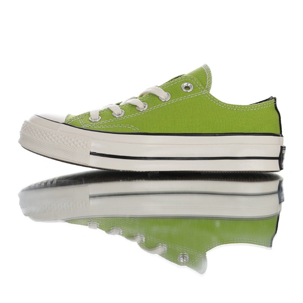 green chuck taylor