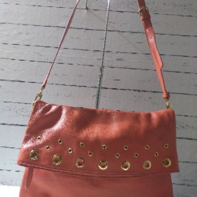 sisley shoulder bag