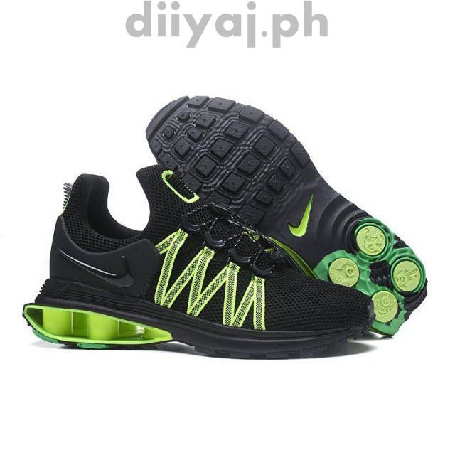 nike shox gravity wolf grey