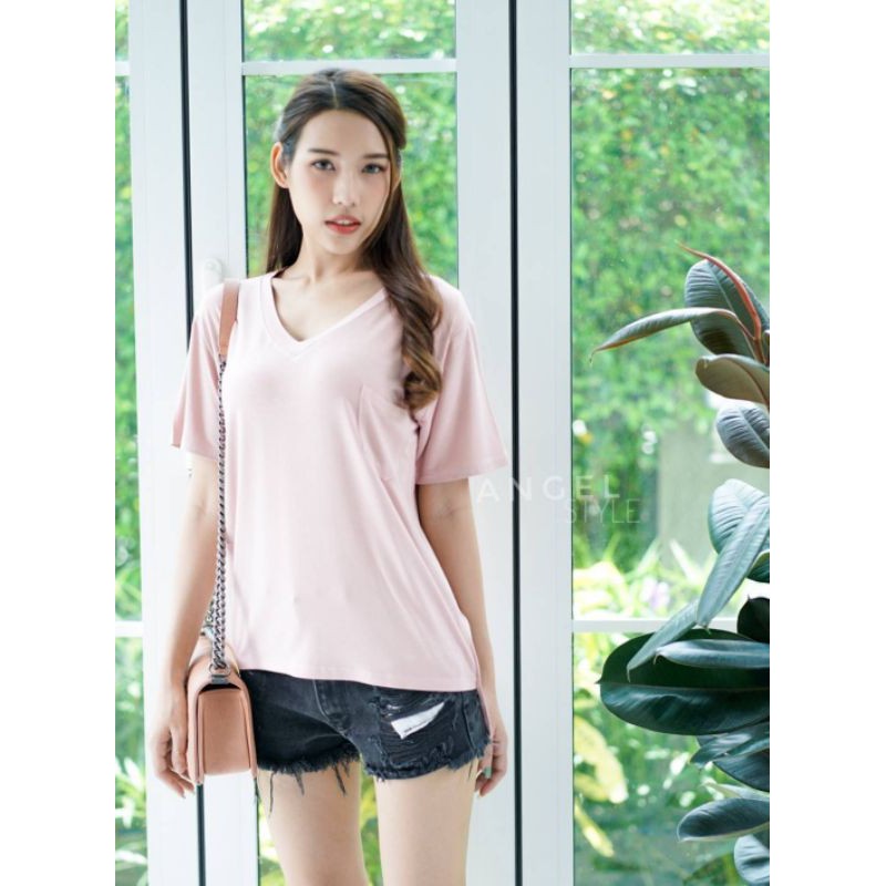 Detail: V-Neck Short-Sleeved Shirt Premium Grade Imported Rayon Fabric Unique Thick And Soft Short Front Long Back Cute Bag Decoration - Image 4