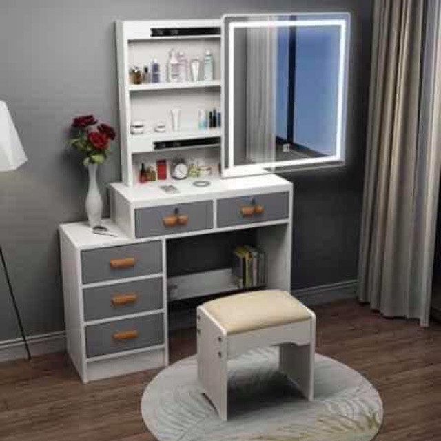 vanity dressing table with lights