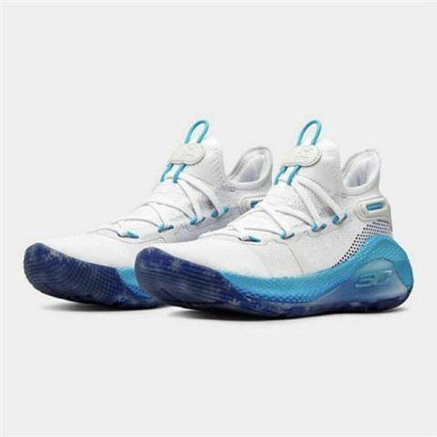 kyrie irving christmas shoes
