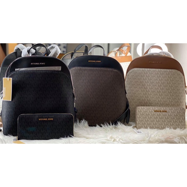 michael kors backpack outlet price