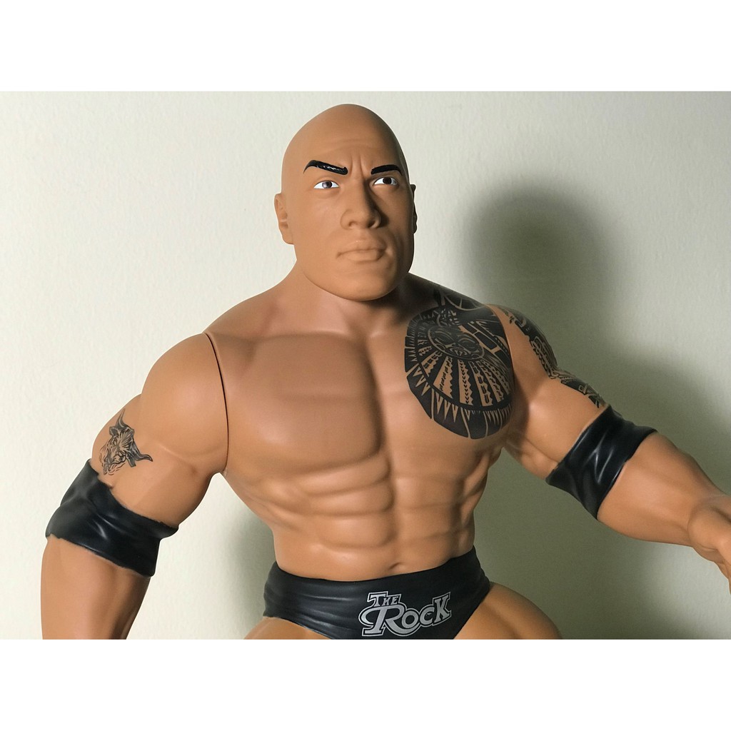 Wwe 3 Count Crushers The Rock Figure Sports Outdoors Fan Shop