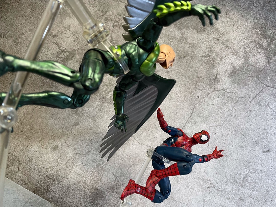 Marvel Legend Spiderman and Vulture 2 pack | Shopee Philippines