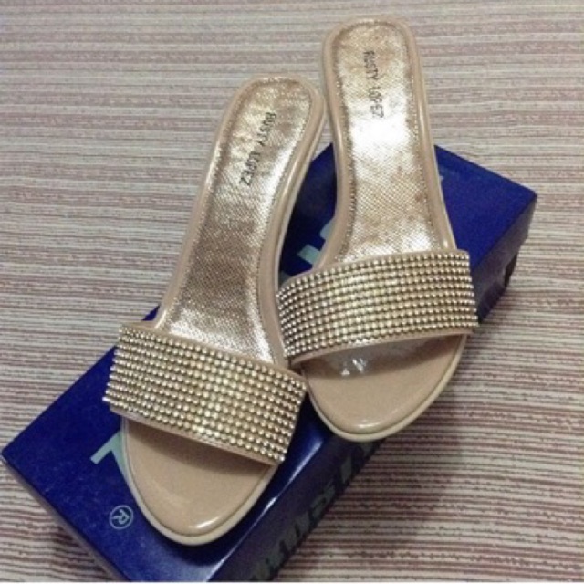 rusty lopez sandals